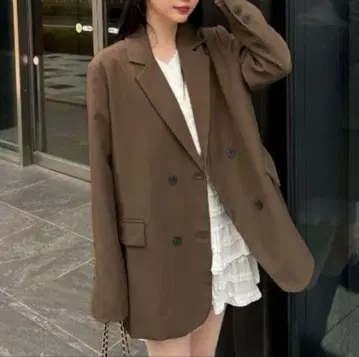 Ada. 테일러드 자켓 브라운 S