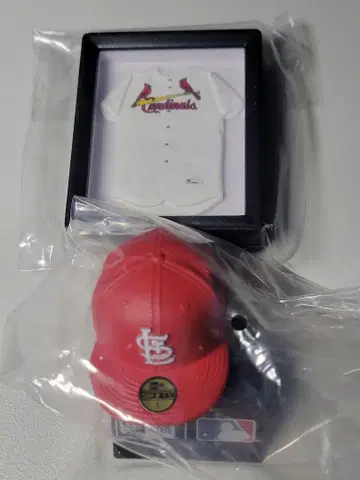 MLB 세인트루이스 카디널스 미니어처 유니폼 & 캡 2개 세트