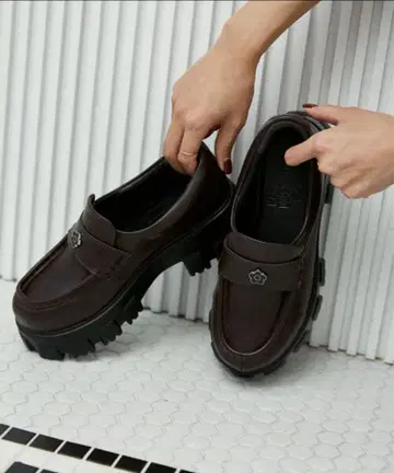 로퍼 MARY QUANT x PUBLUX