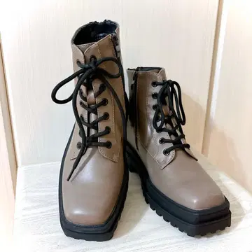 키다리 아저씨 레이스업 통굽 숏부츠 S (22cm~22.5cm)
