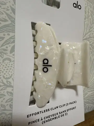 alo 헤어 클립 화이트 펄