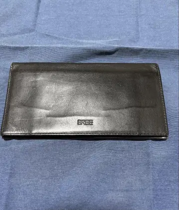 BREE 블랙 가죽 장지갑