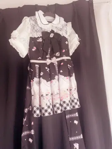 LIZ LISA Sugary Treats 피크닉 패턴 셋업