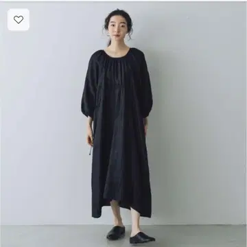 BUNON 백 버튼 드레스