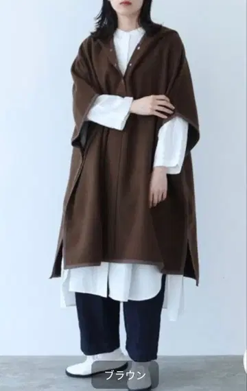 yuni 파이핑 후드 판초 브라운 유니
