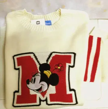Disney 2025 신상 스웨터*미니 마우스 ( M )