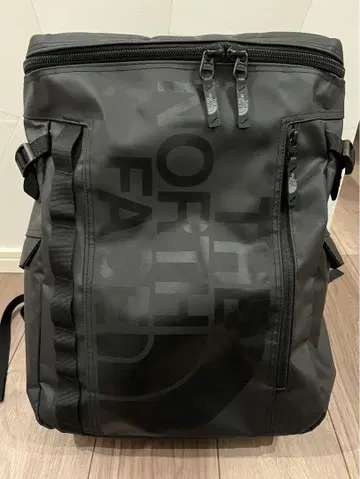 THE NORTH FACE 블랙 백팩