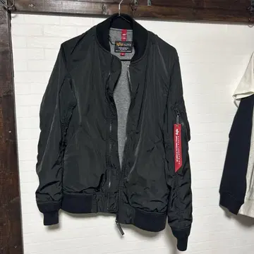 ALPHA INDUSTRIES MA-1 플라이트 자켓 M 블랙