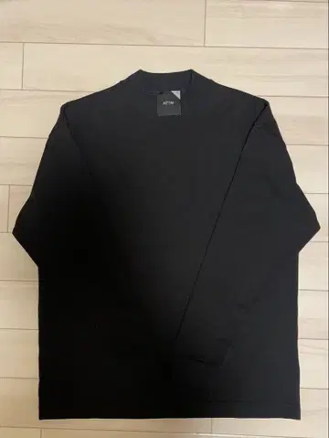 ATON OVERSIZED L/S T-SHIRT