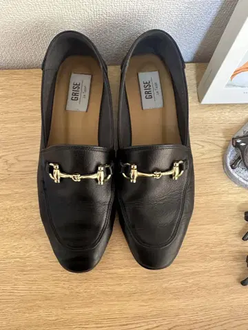 새상품급 탈론 가죽 비트 바부쉬 로퍼 블랙