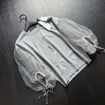 새상품 스콧 클럽 메쉬 볼륨 소매 니트 야마다야