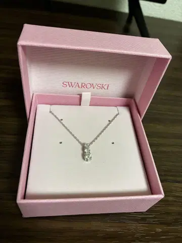 Swarovski 실버 펜던트 목걸이 박스 포함