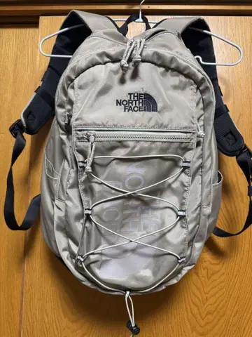 새상품급 THE NORTH FACE 베이지 백팩