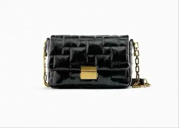 ZARA 퀼팅 숄더백 블랙
