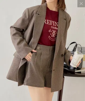 Chico 오버 더블 자켓 참 부착 턱 숏팬츠