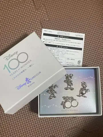 디즈니 100 JCB 카드 핀 배지