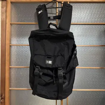 뉴에라 백팩