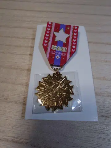 러브 라이브! 훈장 컬렉션 니시키노 마키