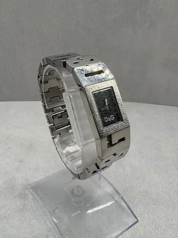 D&G 스테인리스 스틸 쿼츠 손목시계