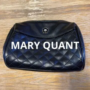 MARY QUANT 블랙 퀼팅 파우치 마리쿠아