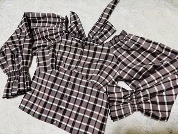 CECIL McBEE 세실 맥비 백리본 셔링 체크 블라우스