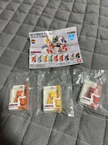 BE@RBRICK 가챠 빨간색, 옐로우 컬러, 오렌지