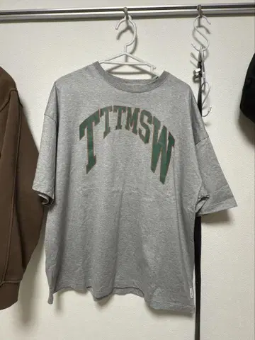 TTTMSW 그레이 T셔츠 M 사이즈