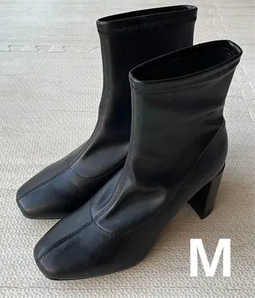 로리즈팜 스트레치 힐 부츠 ( M )
