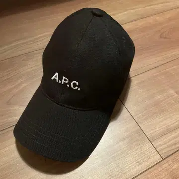 A.P.C. 블랙 캡 56 사이즈