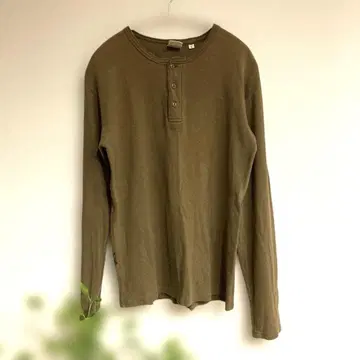 AVIREX USA 올리브색 헨리넥 L