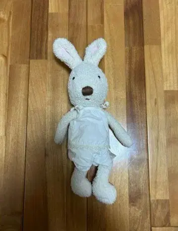 르슈크르 화이트 토끼 봉제 인형