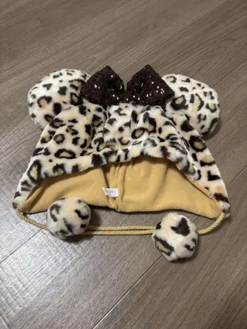 브라운 미니 팬캡 레오파드 무늬 디즈니 새상품