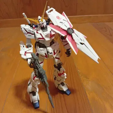 MG 1/100 RX-0 유니콘 건담