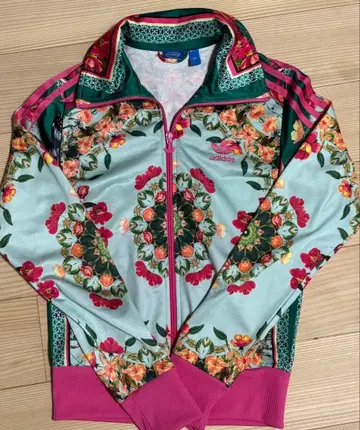 adidas 플라워 프린트 저지 085