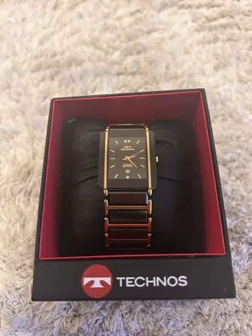 [ 새상품급 ] TECHNOS 쿼츠 손목시계 골드/블랙