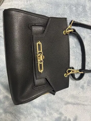 블랙 가죽풍 숄더백