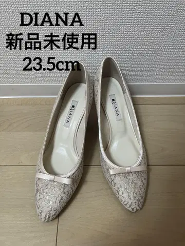 [ 미사용 새상품 ] DIANA 아이보리 레이스 하이힐 23.5cm