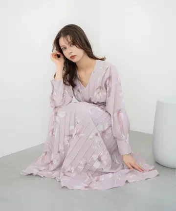 빅 플라워 플리츠 원피스 S 사이즈 택 포함 새상품 핑크 노엘라