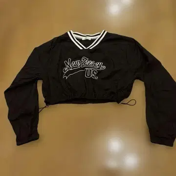 New Jersey 크롭 셔츠 블랙 WEGO