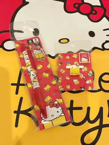 헬로키티전 참 포함 볼펜 시나몬 핀 배지 50주년