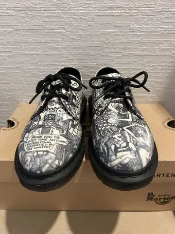 [ 레어 ] Dr.Marten x mark wigan 콜라보