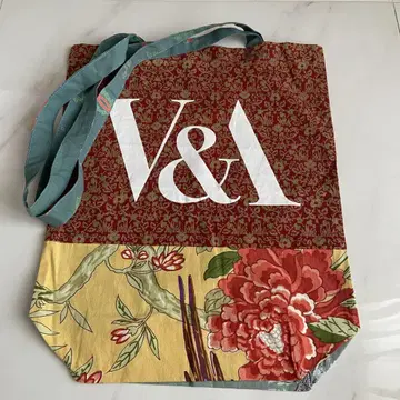 V&A 토트백