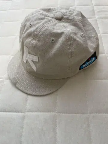 베이지 자수 로고 캡 사이즈 F