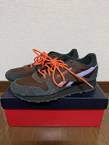 Reebok x BoTT CLASSIC LEATHER
