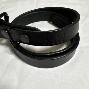 [ TANNER GOODS ] USA제 블랙 가죽 벨트