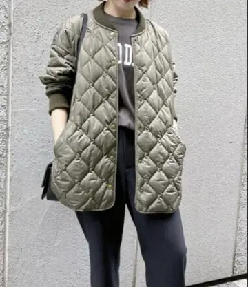 올리브 그린 퀼팅 자켓