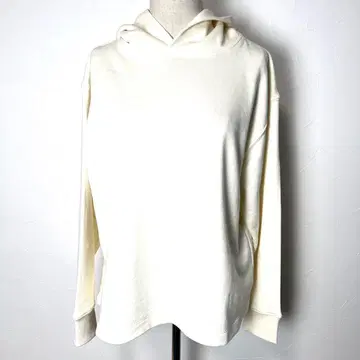 새상품 내추럴 뷰티 베이직 후드 부착 후드티 M 아이보리 루즈핏