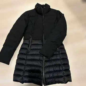 Cape Horn 블랙 다운 자켓