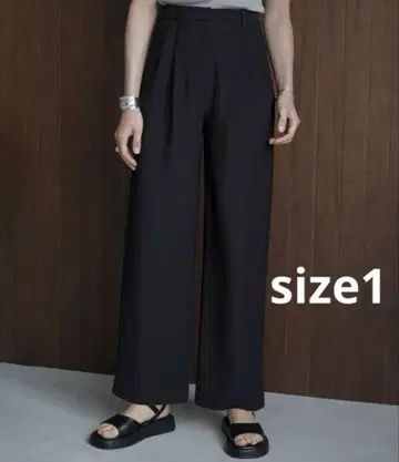 CLANE RIB STRIPE TUCK PANTS