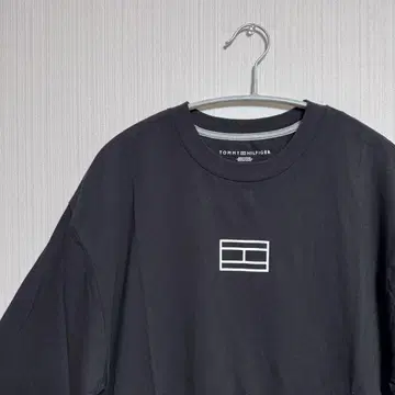 타미힐피거 소매 프린트 롱 T